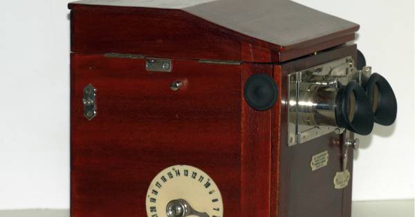 Magyar Múzeumok - Egy kis sztereo technika II. - Le Taxiphote, a ...