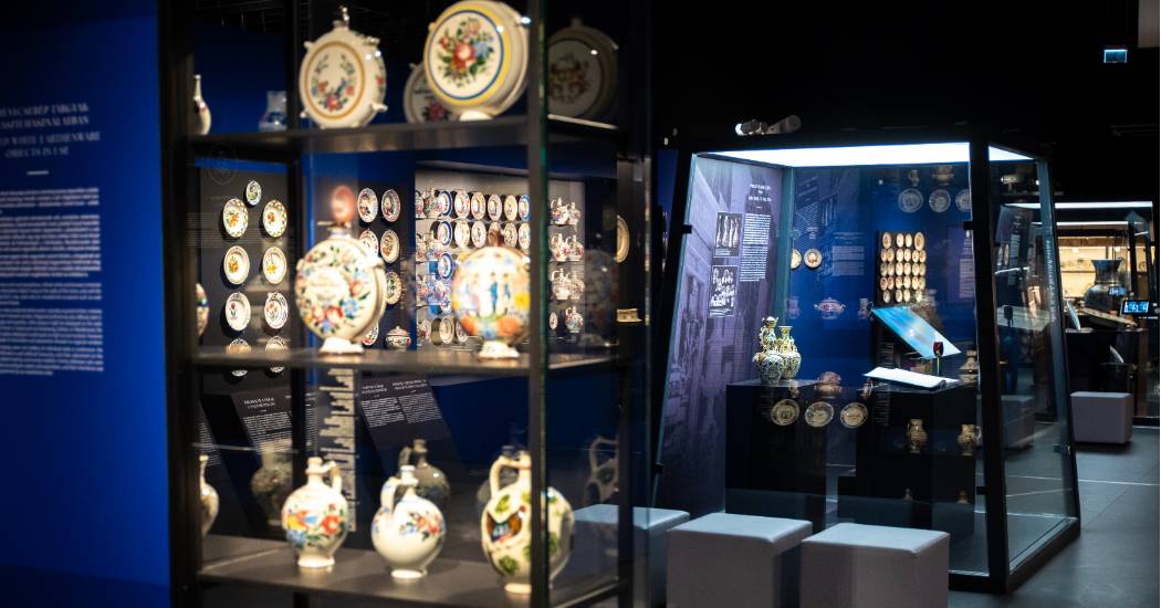 Megnyílt! Hétköznapi luxus – A királyné asztalától a parasztházig a Néprajzi Múzeumban